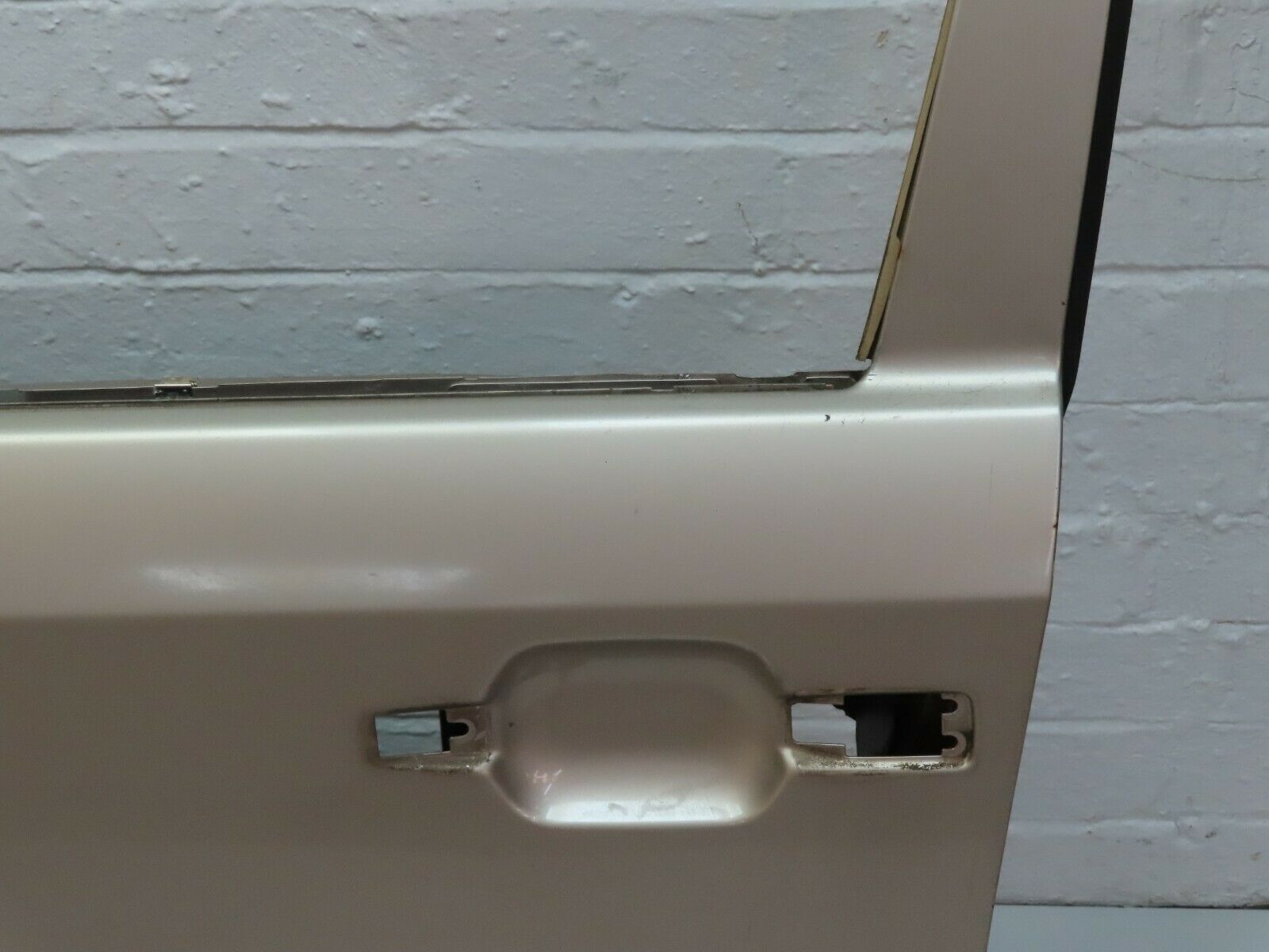 5420 Mercedes-Benz W124 230E Front Left Door