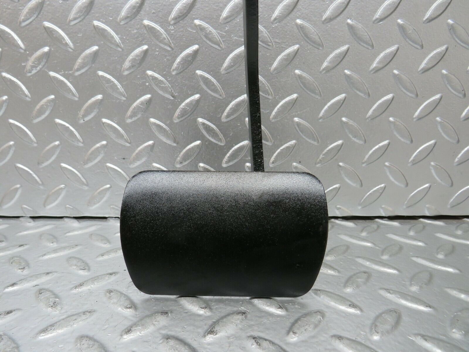 23322 Mercedes-Benz W116 350SE Brake Pedal