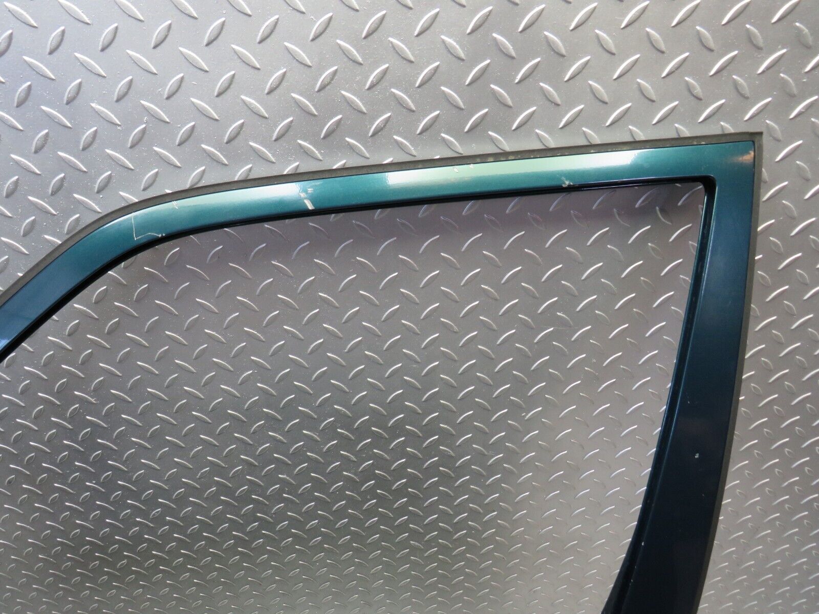 27731 Mercedes-Benz S124 300TE Wagon Front Left Door