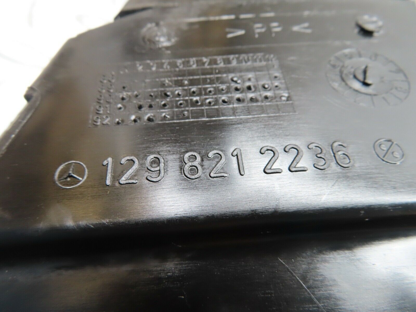 17182 Mercedes-Benz R129 300SL Coupe Front Right Cable Channel 1298212236