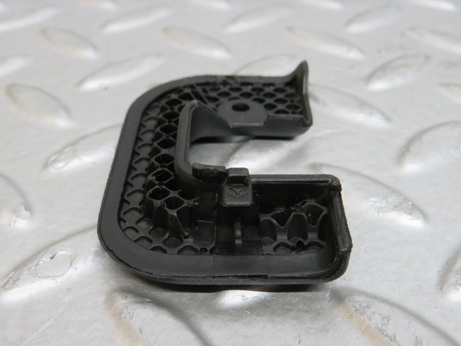 29476 Mercedes-Benz W124 230E Right Interior Door Latch Trim