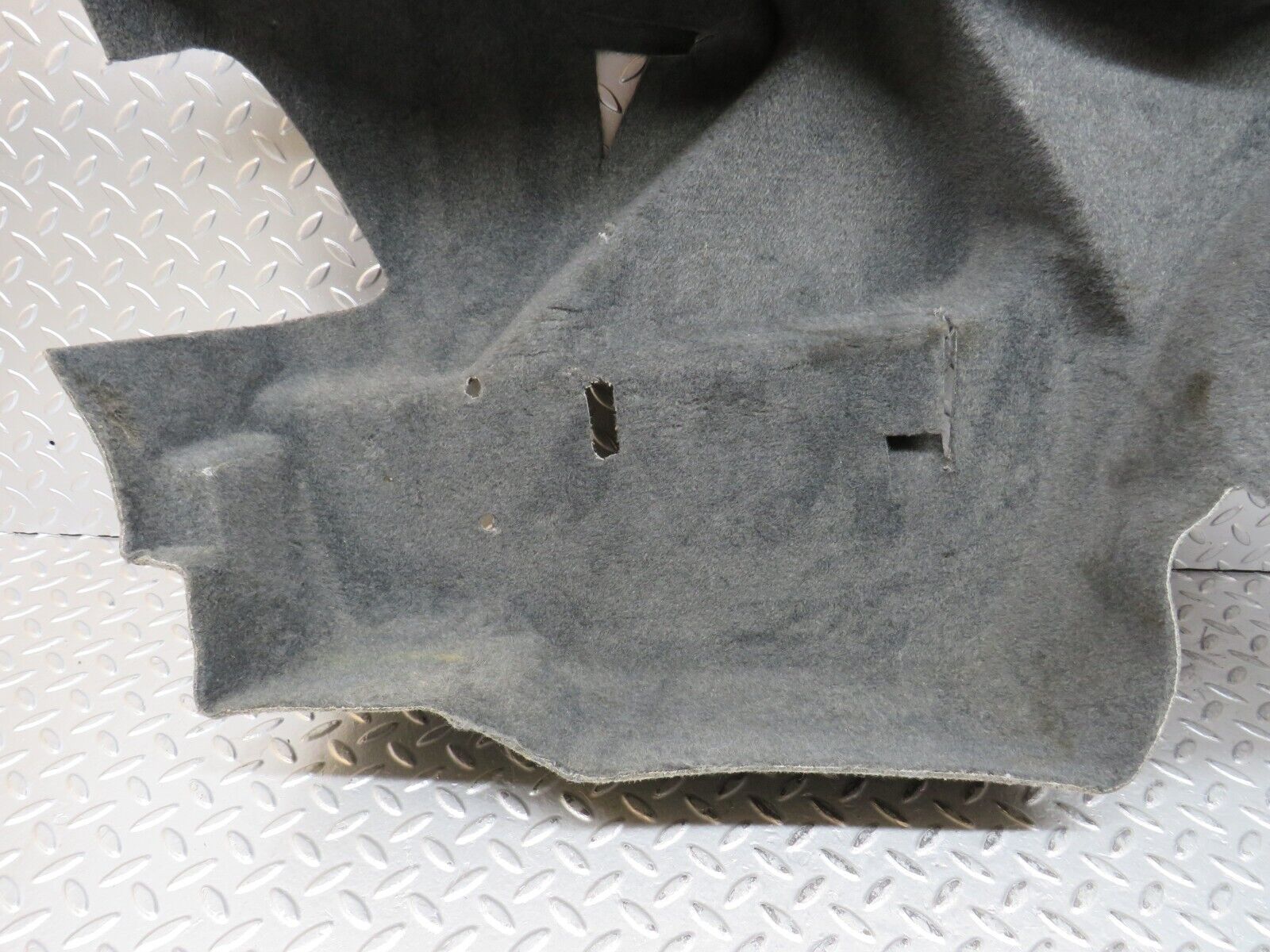 28920 Mercedes-Benz C124 320CE Coupe Trunk Boot Cover Panel Left Side