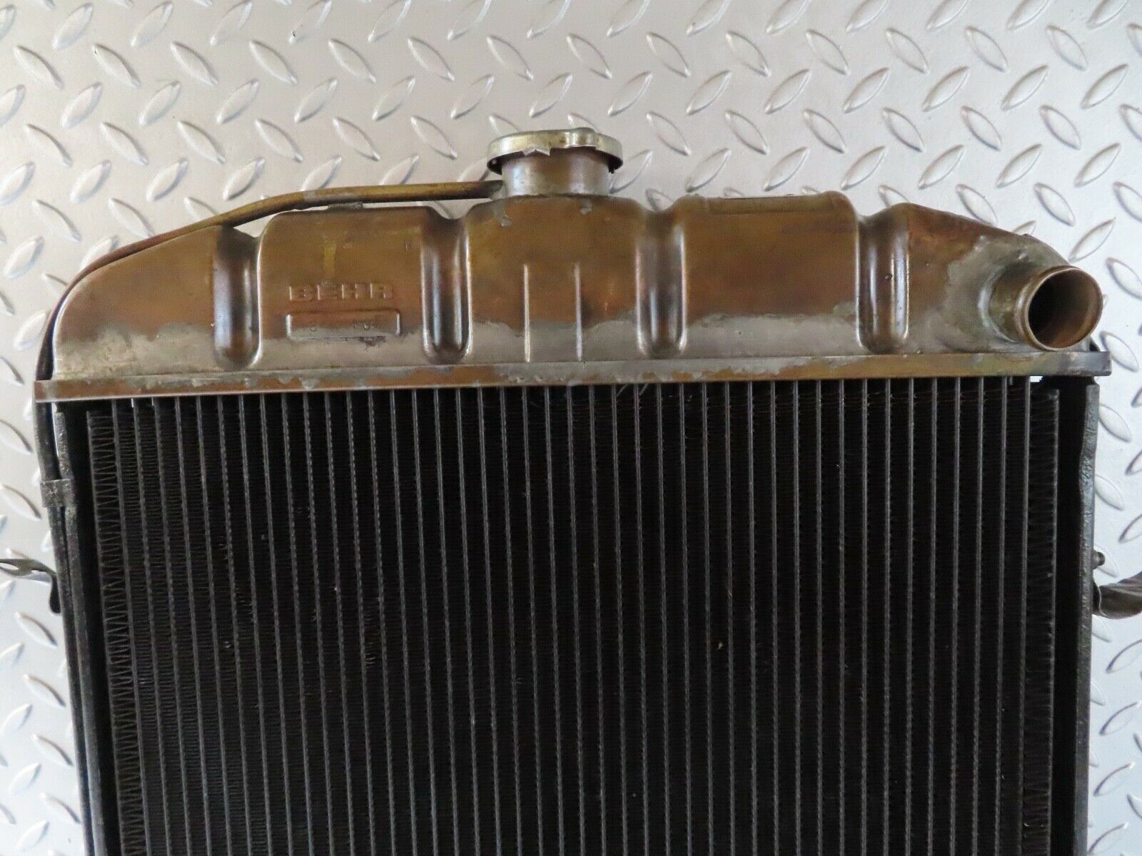 18871 Mercedes-Benz W121 190b Ponton Radiator Behr