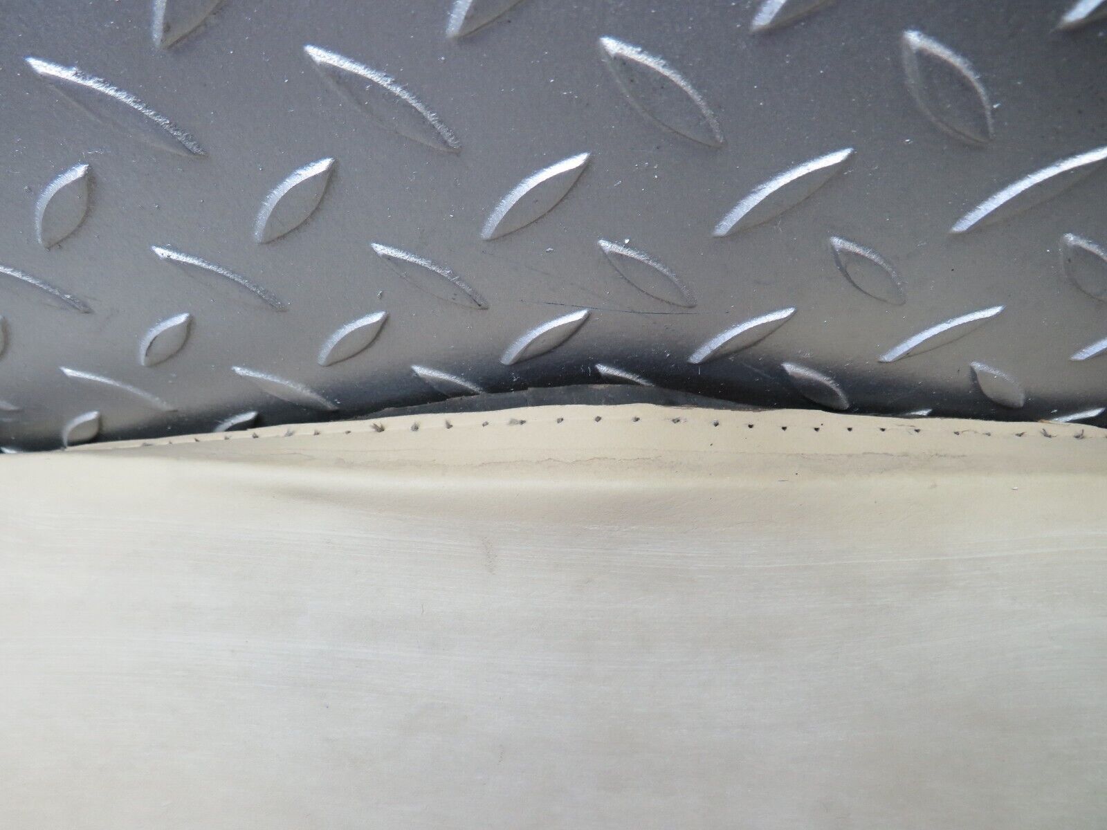 34414 Mercedes-Benz C126 380SEC Coupe Rear Seat Set Leather Beige 1249240123