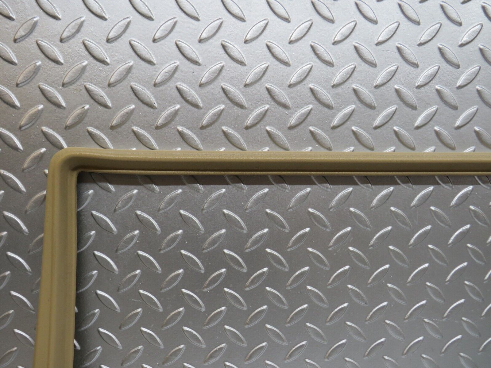 27778 Mercedes-Benz S124 300TE Rear Right Door Window Frame Trim 1247350471