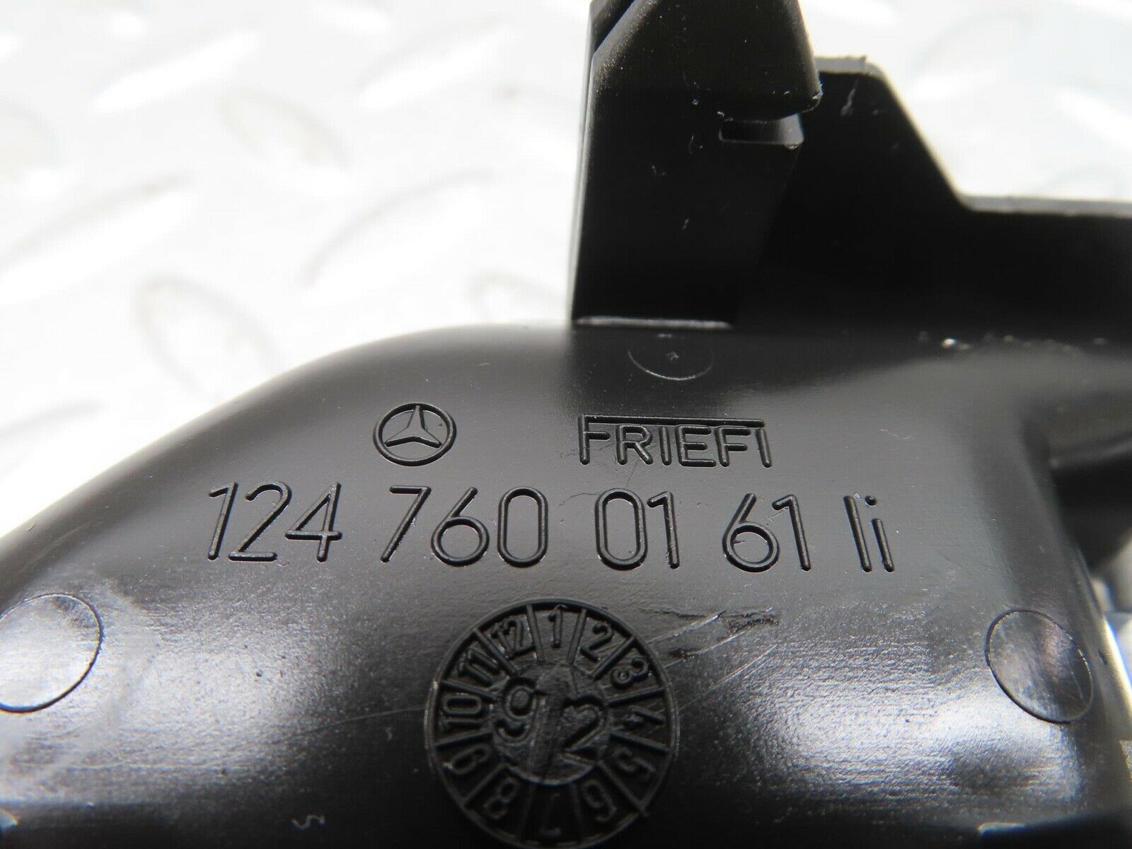 16250 Mercedes-Benz W124 260E Interior Door Handle Left Side 1247600161