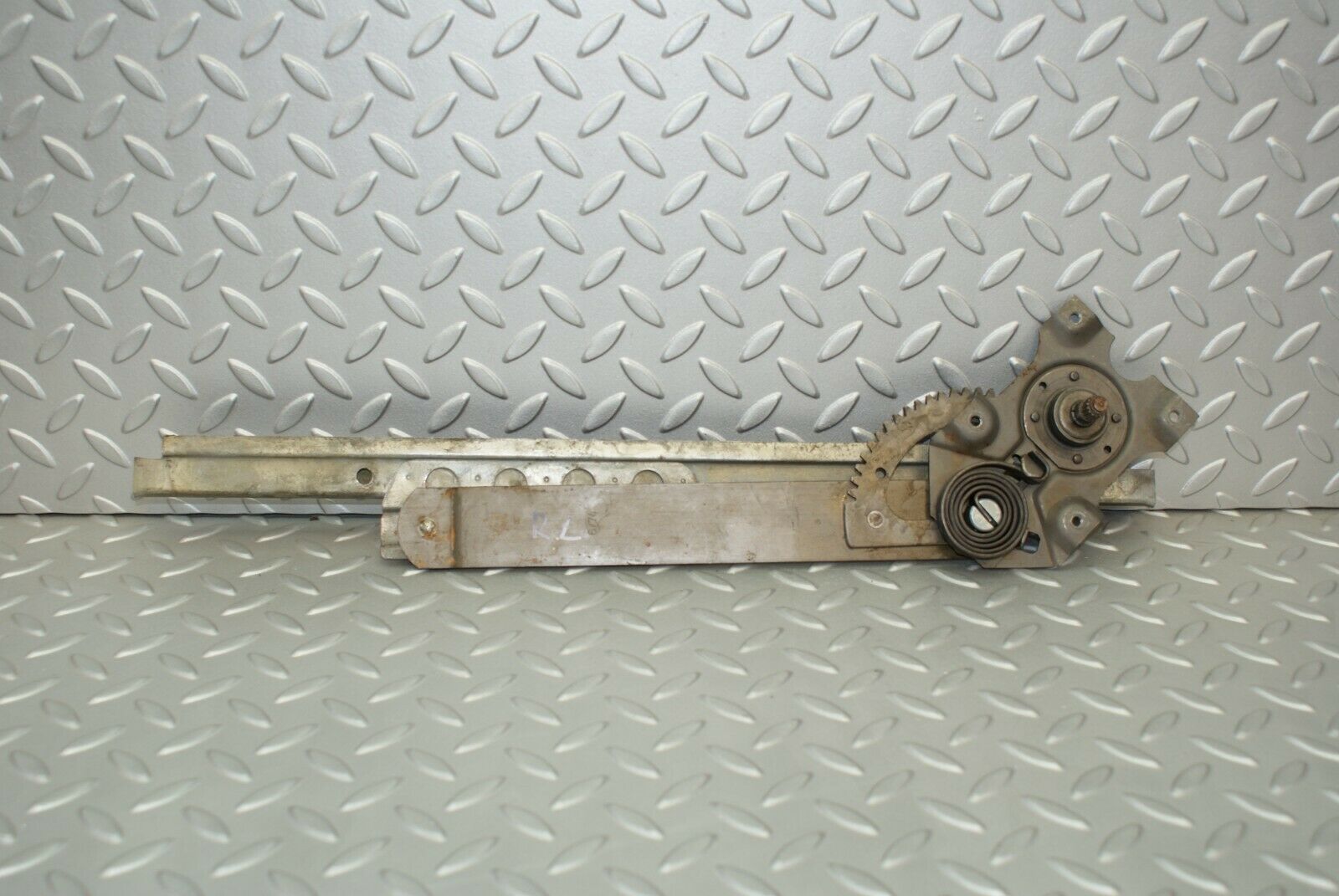 3146 Mercedes-Benz W115 220D Rear Left Manual Window Regulator