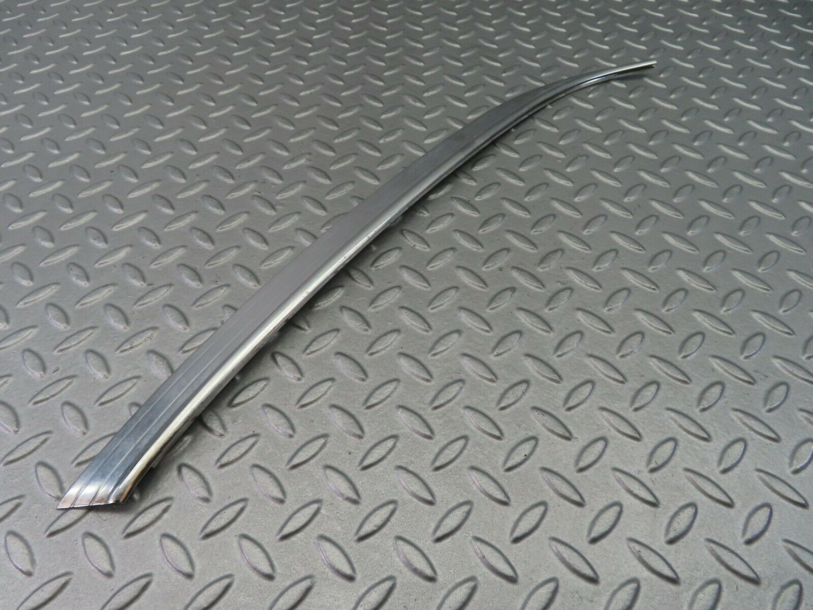 7920 Mercedes-Benz W115 220D Rear Right C Pillar Chrome Moulding