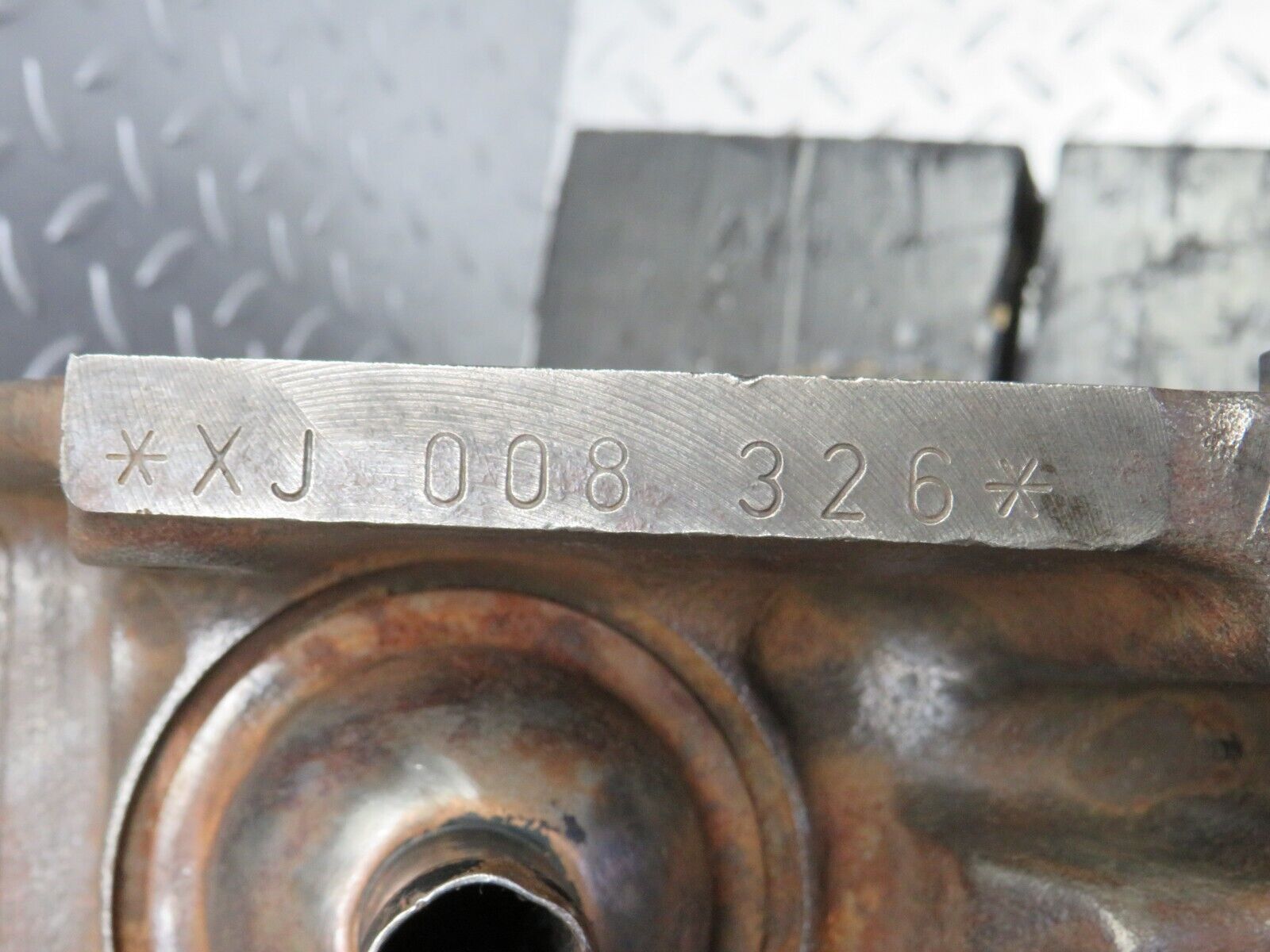 30192 Porsche 924 Engine Block 046103021