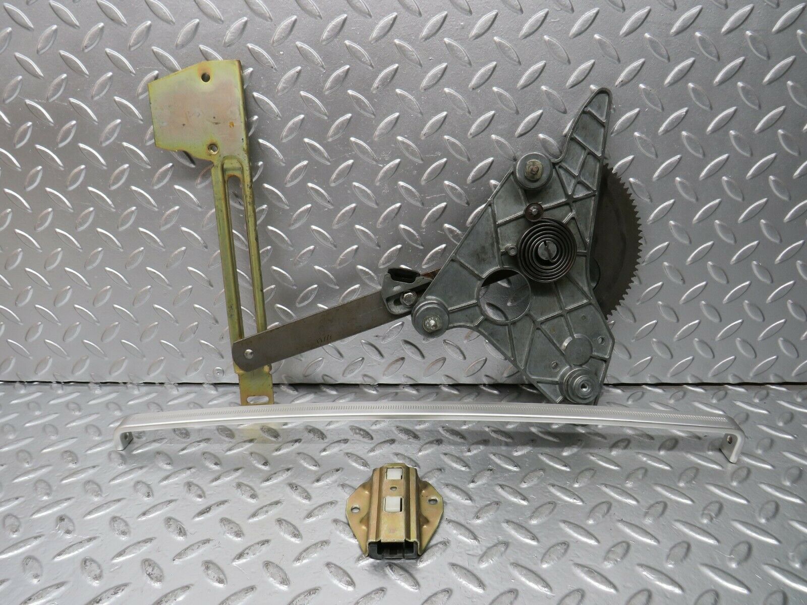 23213 Mercedes-Benz W116 350SE Rear Left Power Window Regulator 1167300346