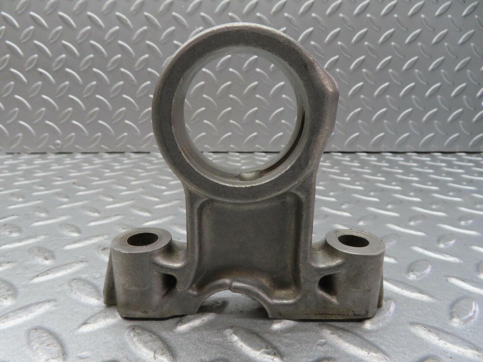 13361 Mercedes-Benz W111 230S Camshaft Tower Bearing 1140510016