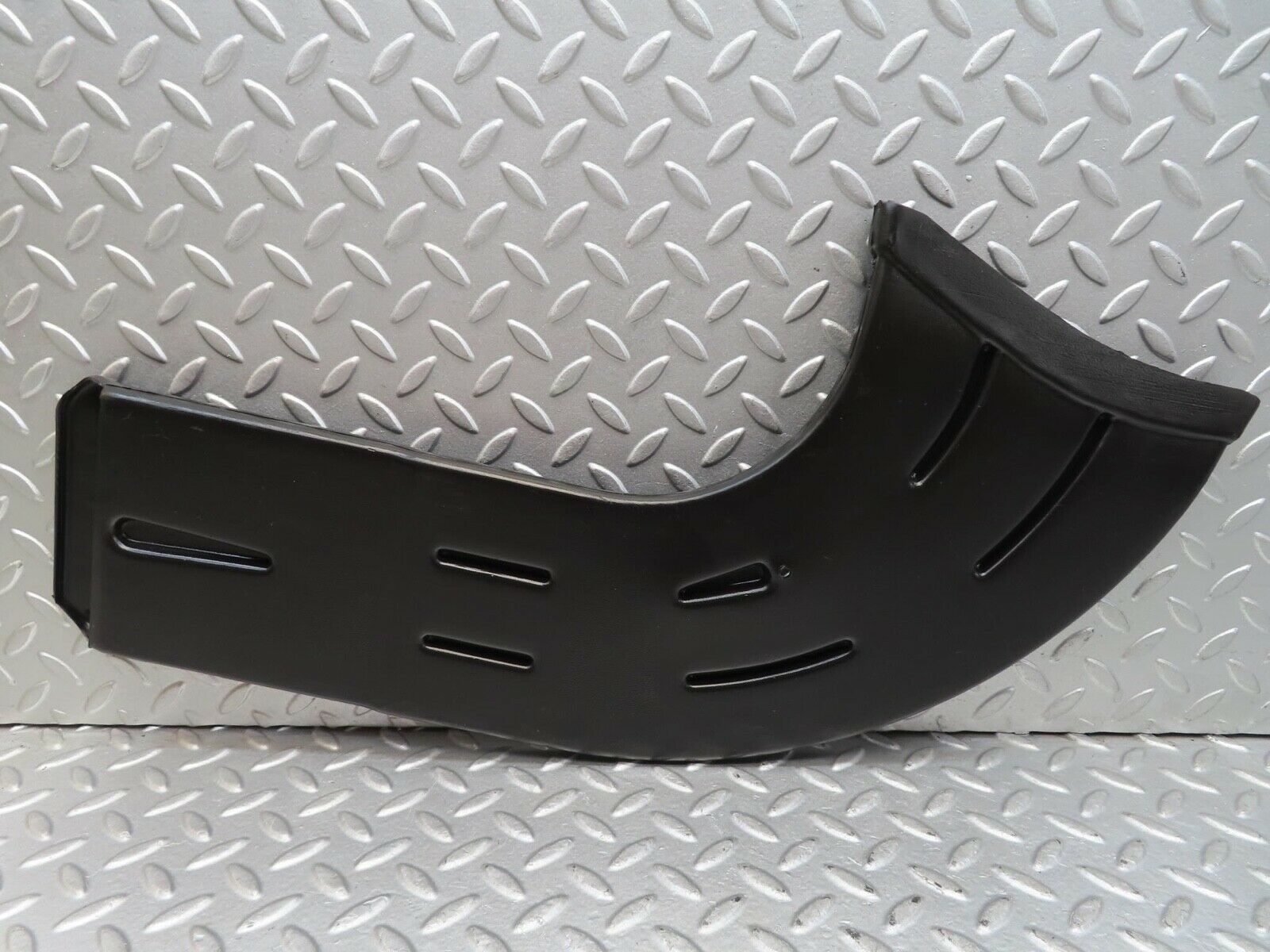 15826 Mercedes-Benz W123 280E Air Duct Heater Ventilation Left 1238310546