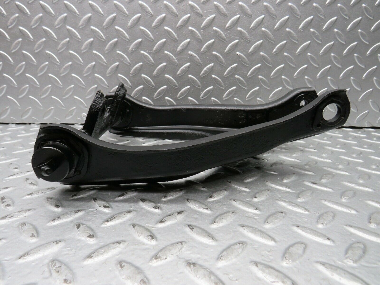 21935 Mercedes-Benz W121 190b Ponton Front Right Upper Control Arm