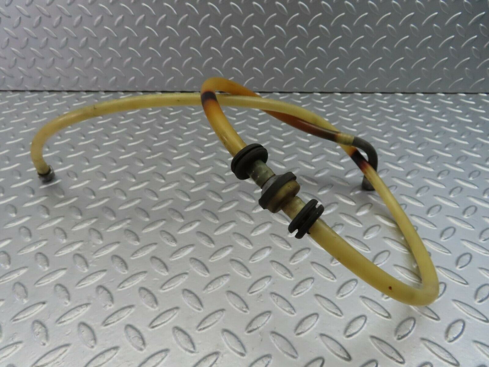 9858 Mercedes-Benz C123 280CE Coupe Brake Servo Vacuum Pipe