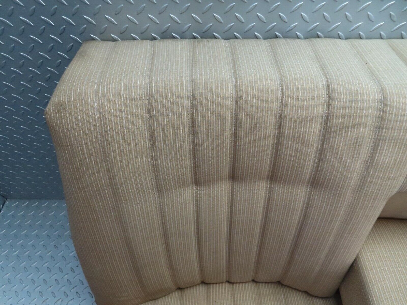 7009 Mercedes-Benz W123 230E Rear Seat 1239202716