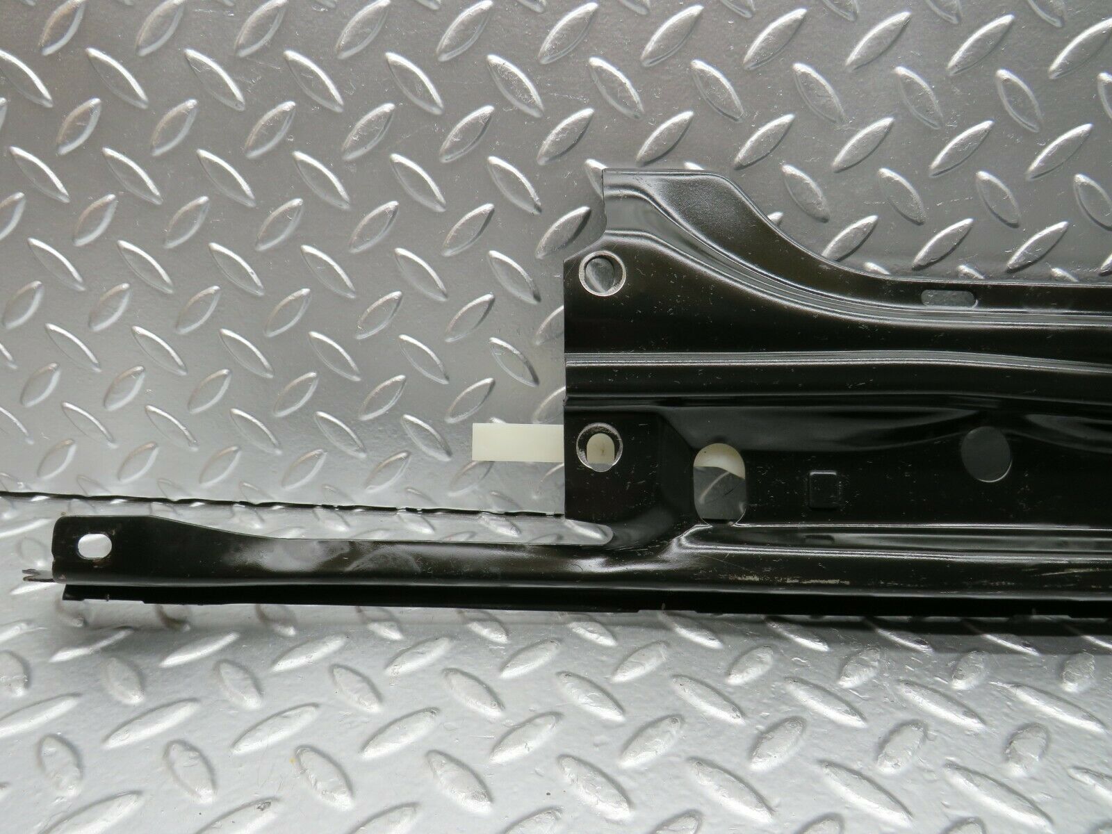 22338 Mercedes-Benz C124 E220 Coupe Rear Window Channel Support Left Side