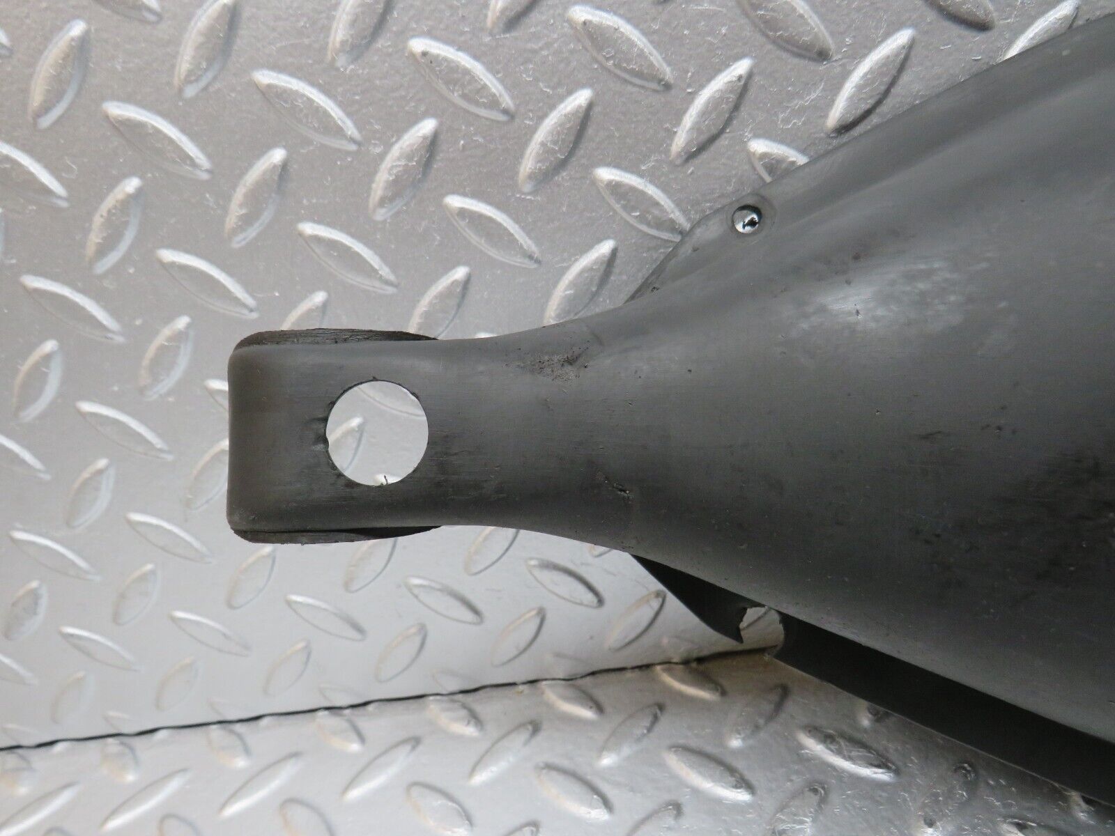 32437 Mercedes-Benz S124 300TE Wagon Rear Control Arm Cover 1243520188