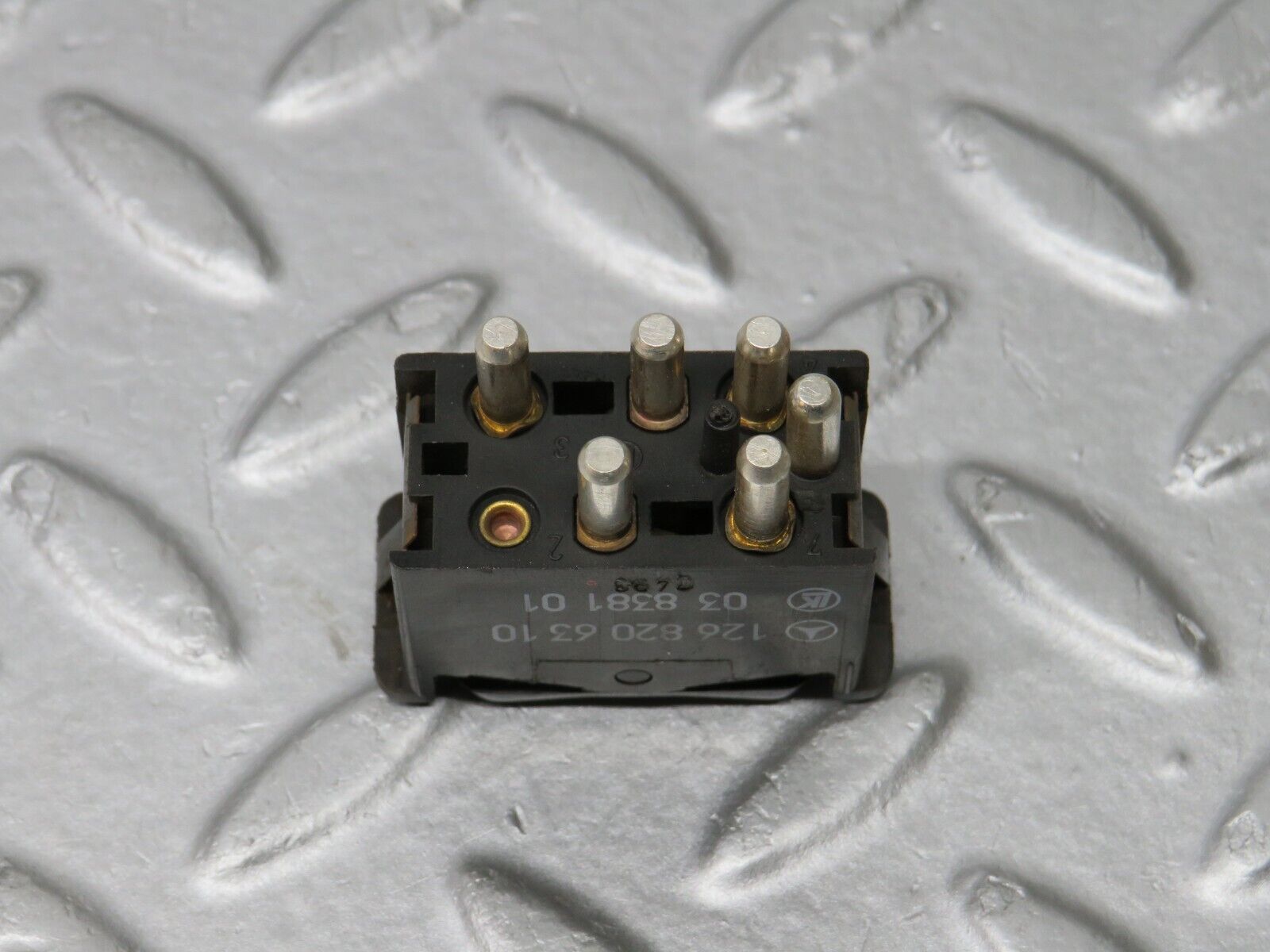 38960 Mercedes-Benz W201 190E 2.6L Rear Electric Window Switch 1268206310
