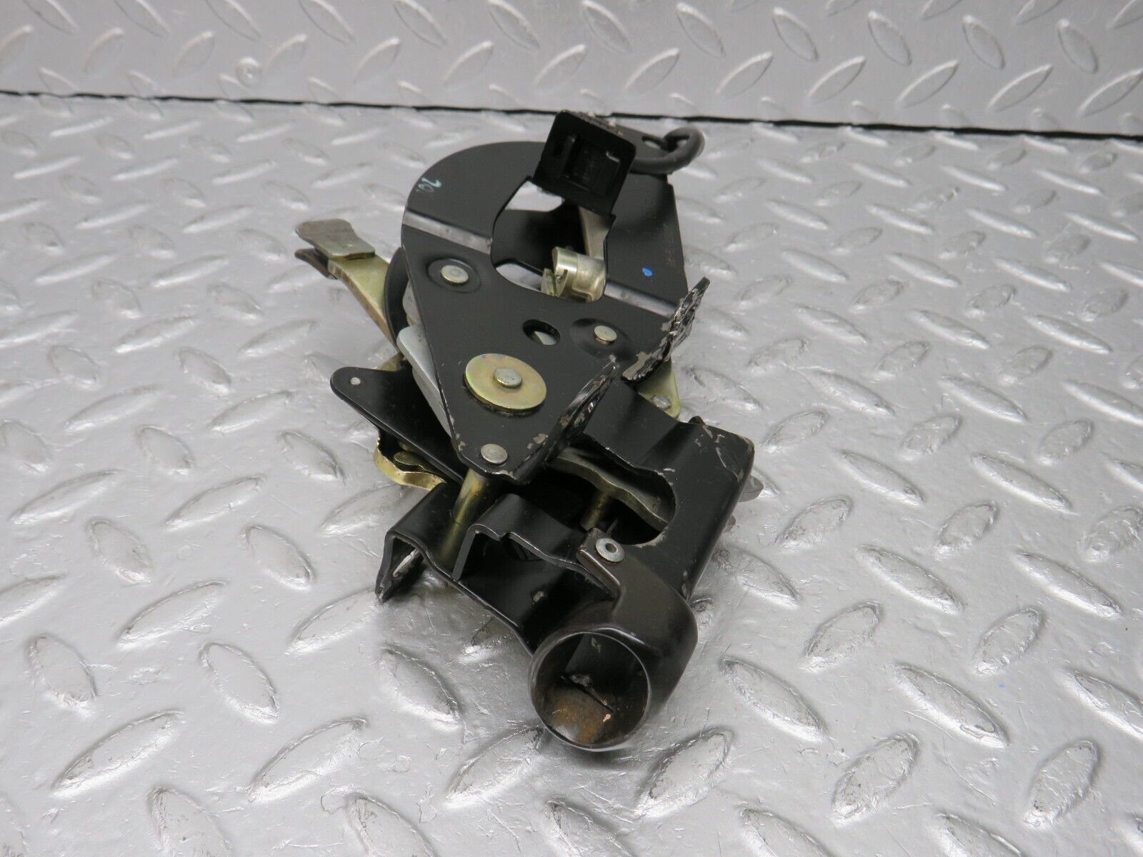 38358 Mercedes-Benz R129 280SL Coupe Rear Left Roof Lock Mechanism 1298001174