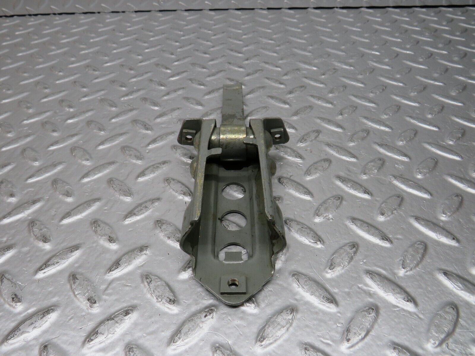 31798 Mercedes-Benz W201 190LE 1.8L Door Safety Check Strap