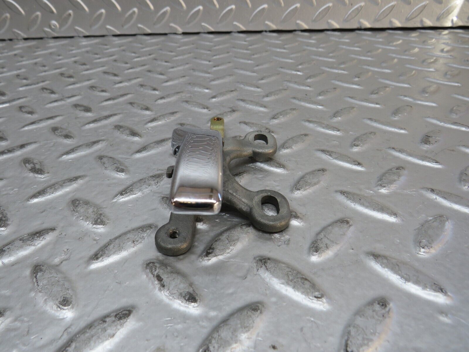 28804 Mercedes-Benz W123 230E Front Right Interior Door Handle