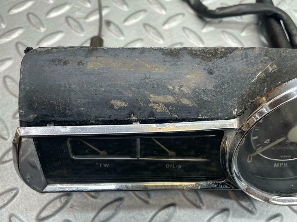 0119 Mercedes-Benz W120 PONTON Instrument Cluster