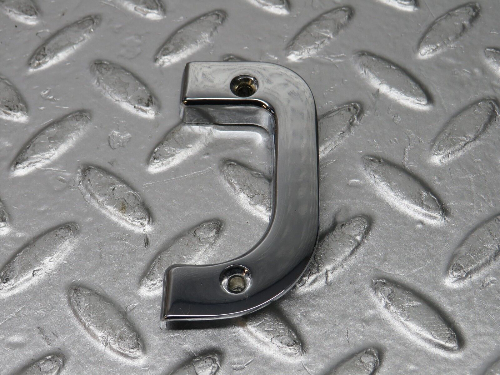 0542 Mercedes-Benz W123 230E Right Interior Chrome Door Latch Trim 1237230224