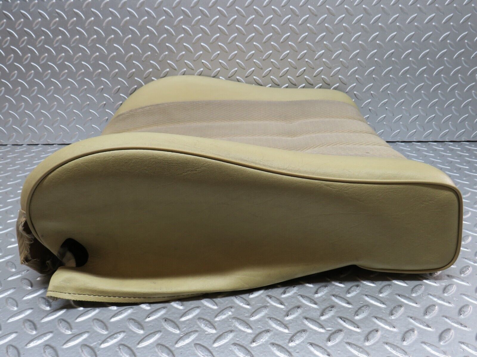 28495 Mercedes-Benz S123 240D Wagon Front Seat Backrest 1239100016