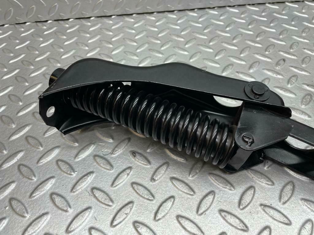 0153 Mercedes-Benz W116 Trunk Lid Hinge