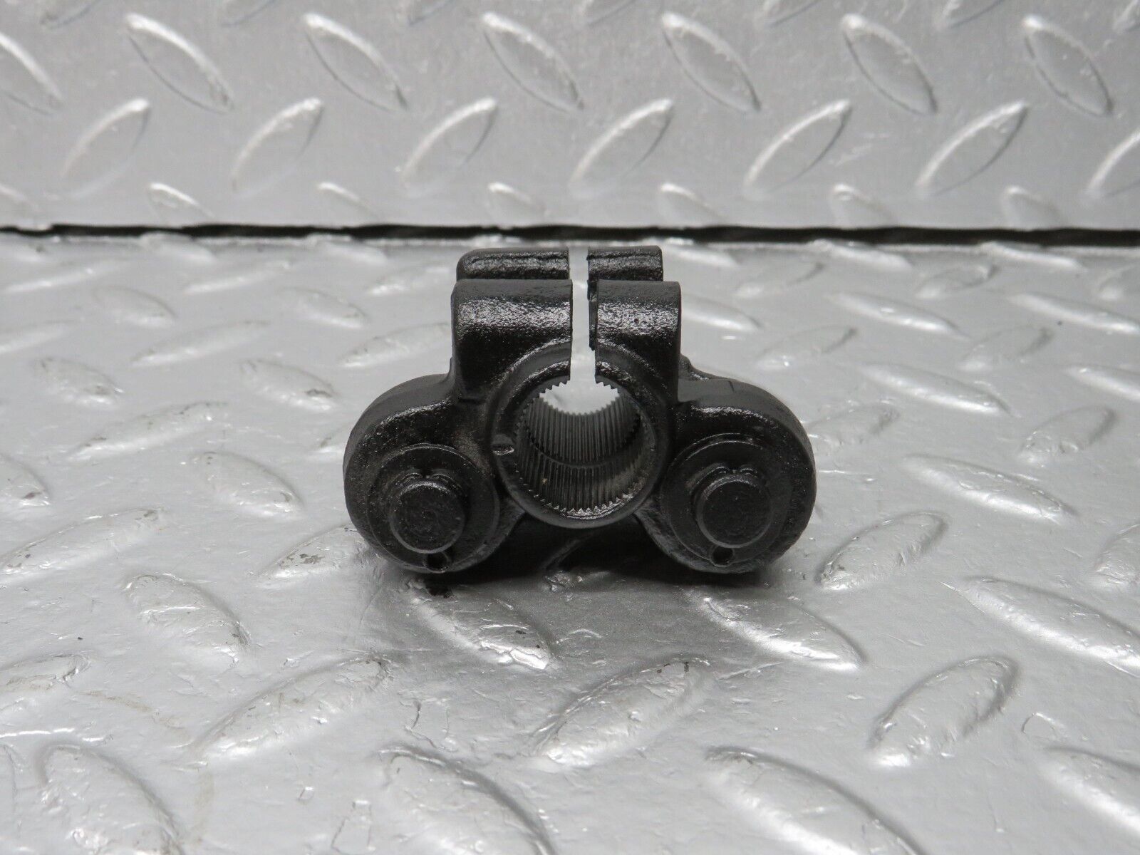 40419 Mercedes-Benz W110 230 Steering Column Lower Shaft Connector