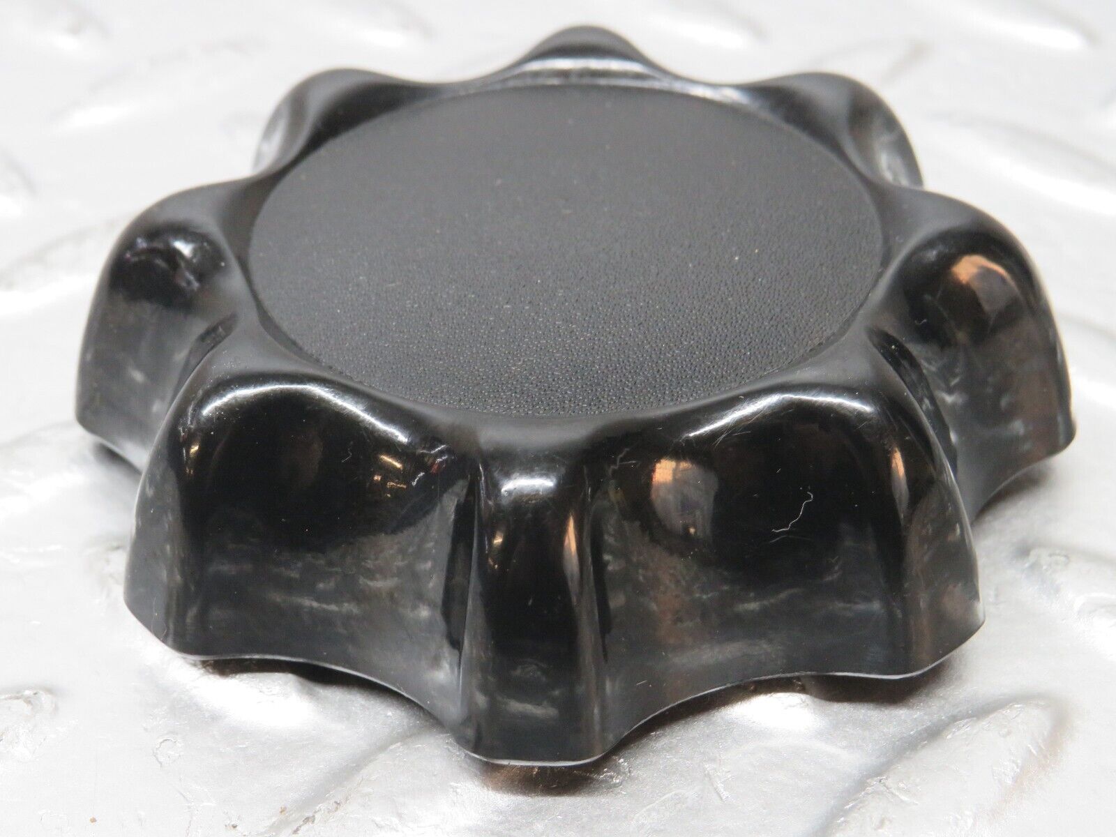 31176 Mercedes-Benz W123 230E Seat Backrest Recline Handle Knob 0009181026