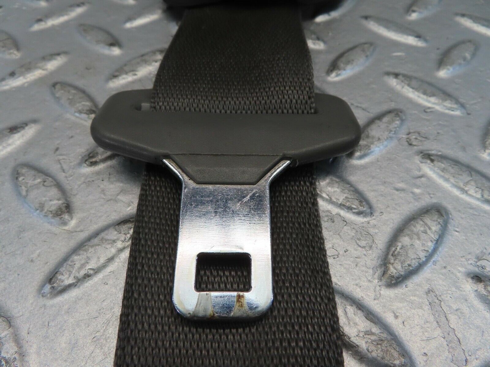 11211 Mercedes-Benz W221 S320 Front Right Seat Belt With Buckle