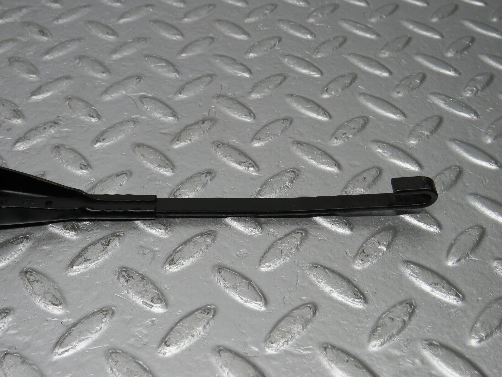 39587 Mercedes-Benz R129 320SL Coupe Windscreen Wiper Arm
