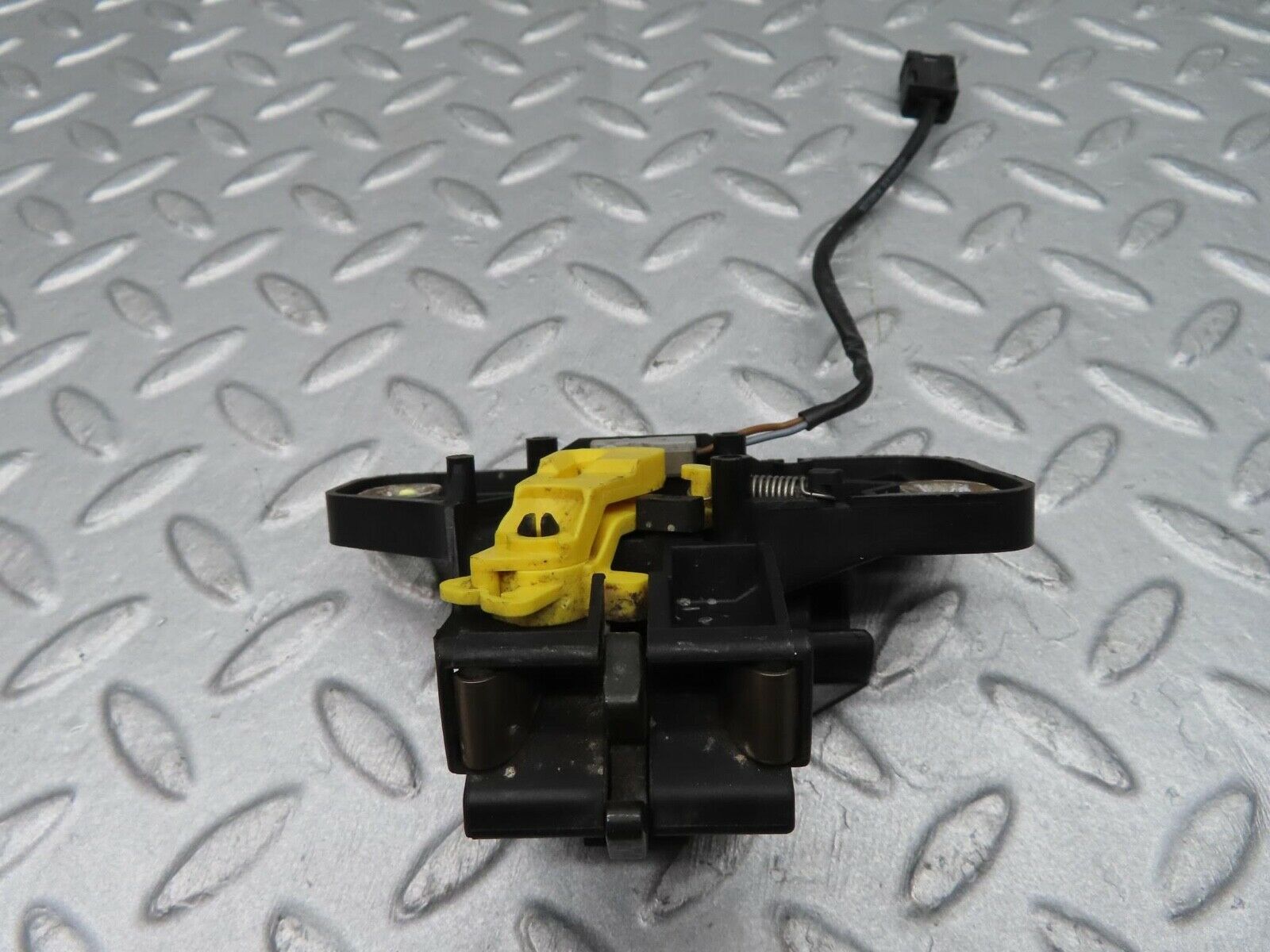 12008 Mercedes-Benz R129 300SL Coupe Trunk Lock 1298201810