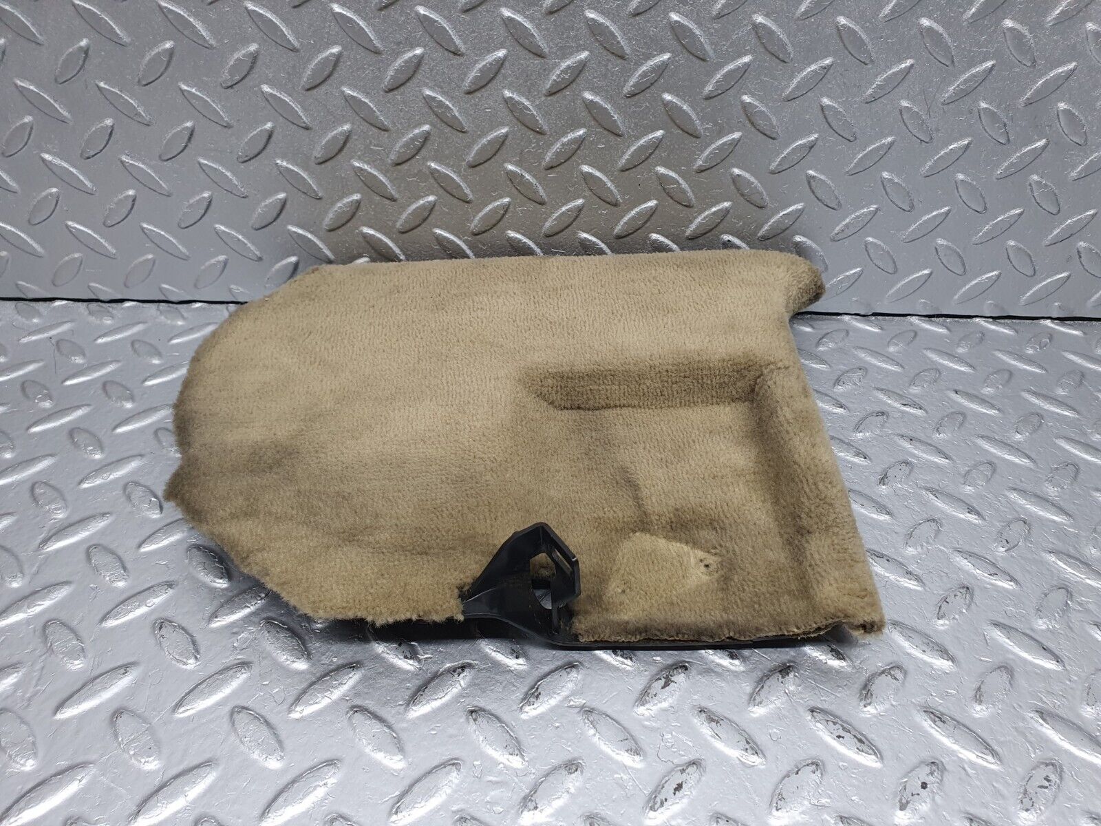 41153 Mercedes-Benz W126 300SE Kick Panel Left Side Beige 1266880306