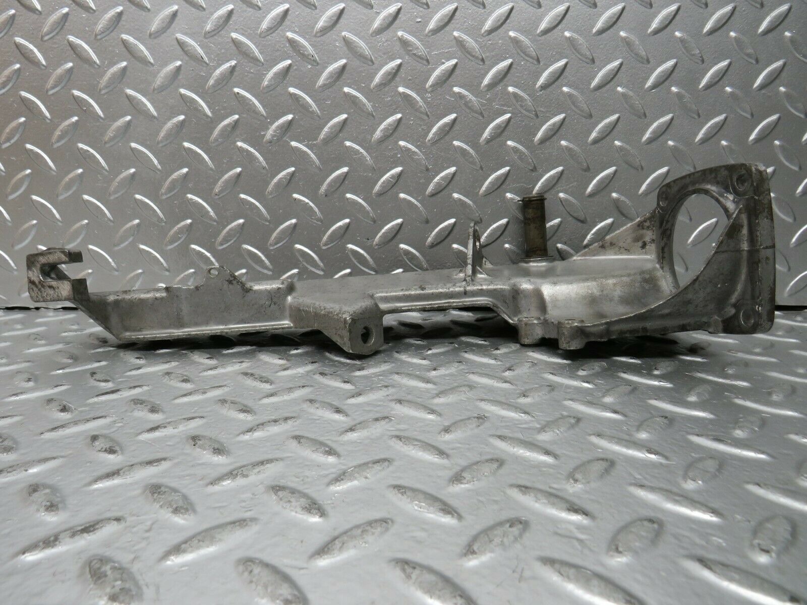 23794 Mercedes-Benz C107 450SLC Coupe Brake Pedal Bracket 1072941101