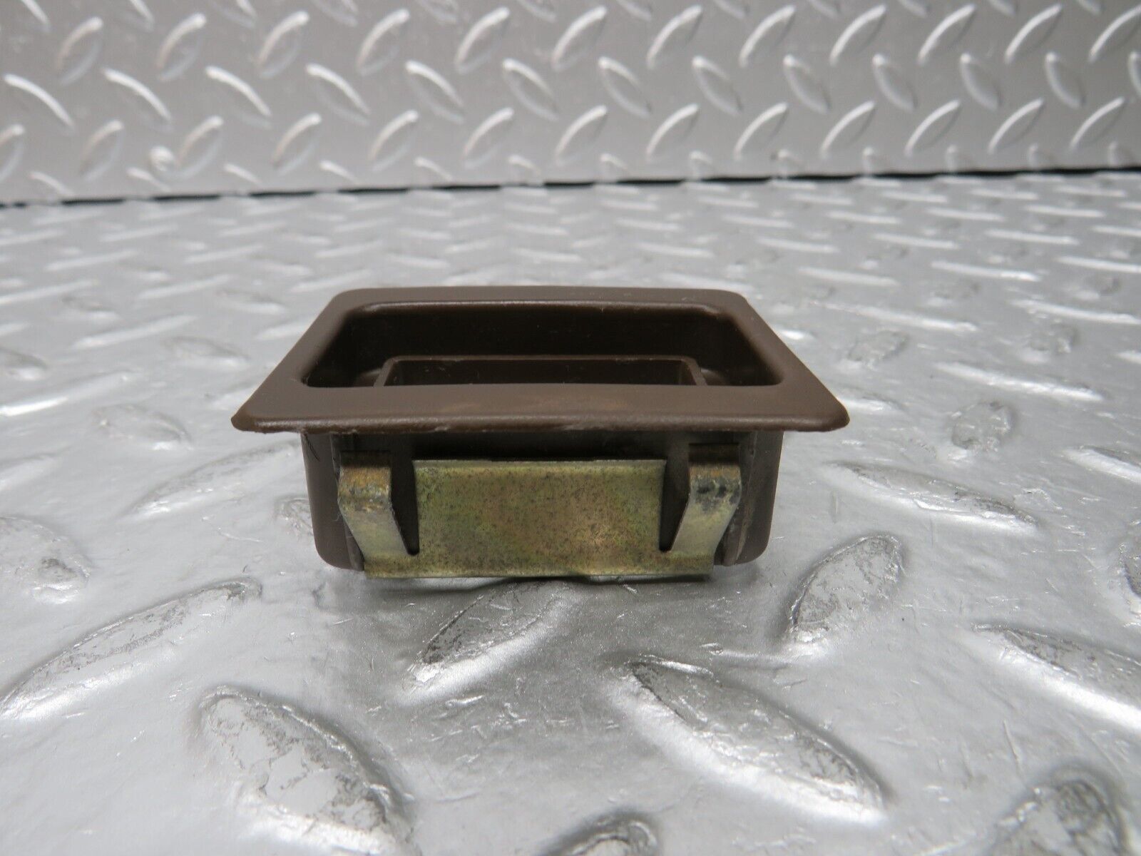 29984 Porsche 924 Electric Window Switch Surround Brown 477867185