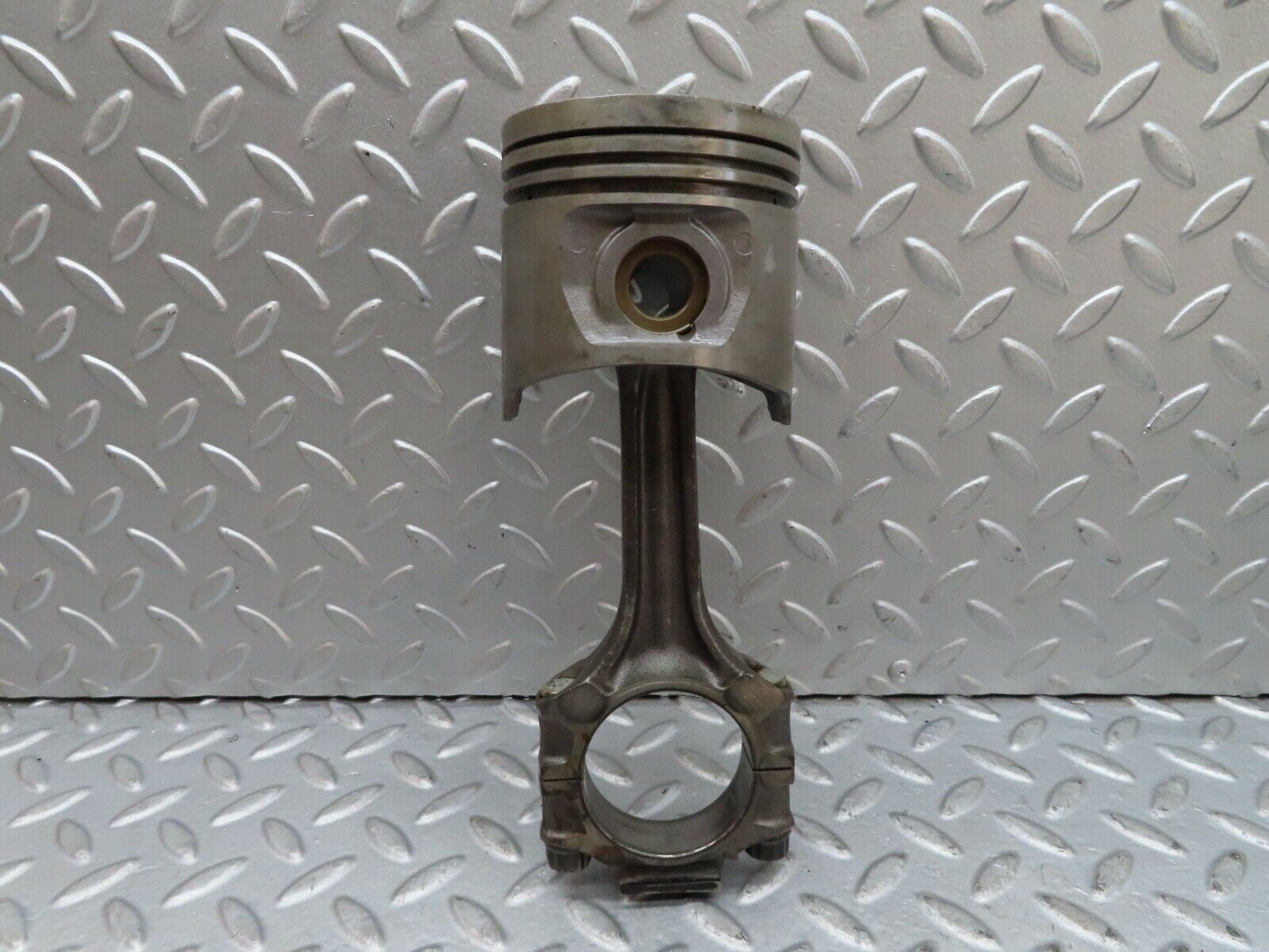 17859 Mercedes-Benz W116 450SEL Piston With Connecting Rod 91.99 mm
