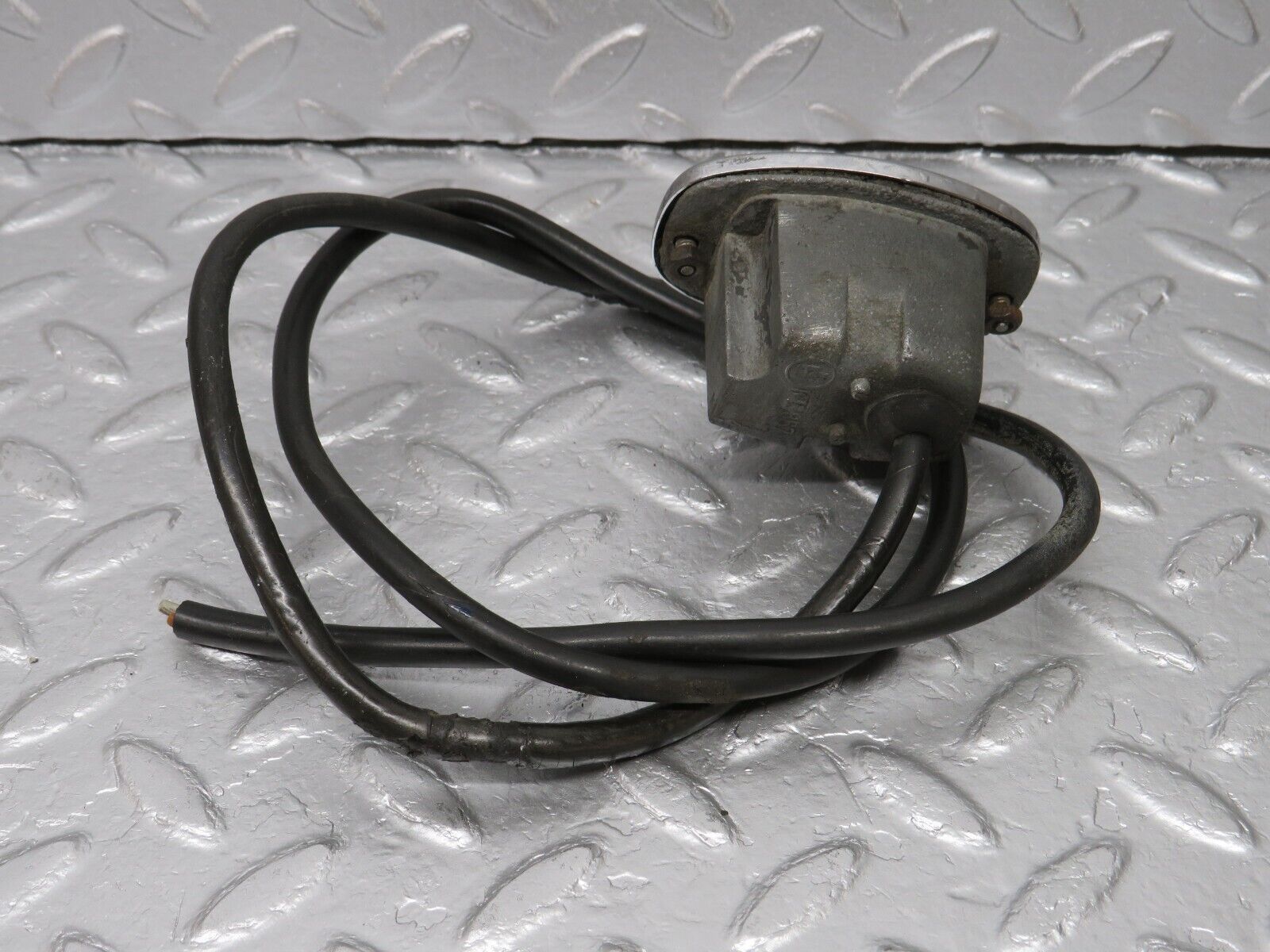 40311 Mercedes-Benz W110 230 number Plate Light K12867 K12840