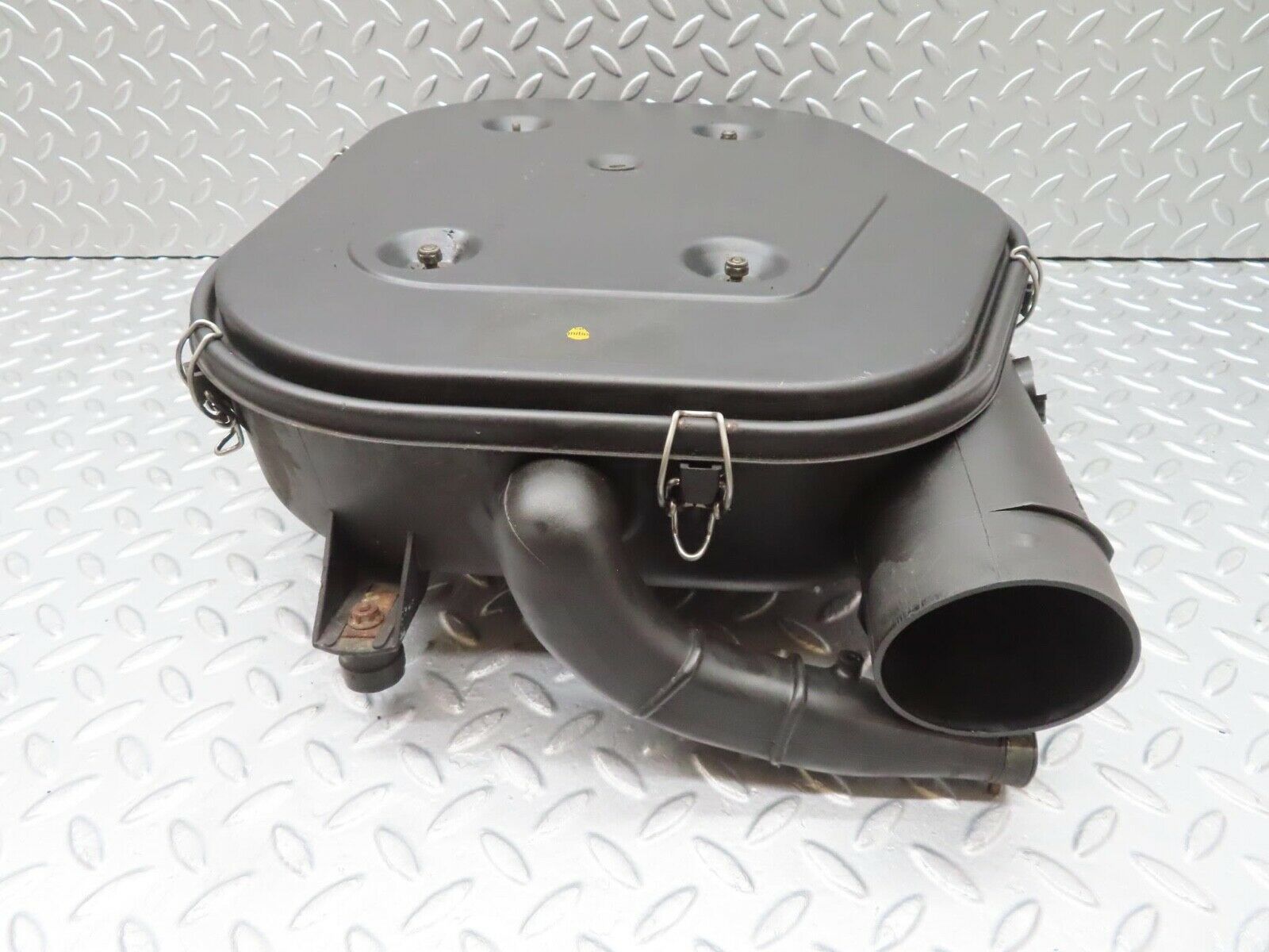 11881 Mercedes-Benz R129 300SL Coupe Air Filter Housing 0160946602