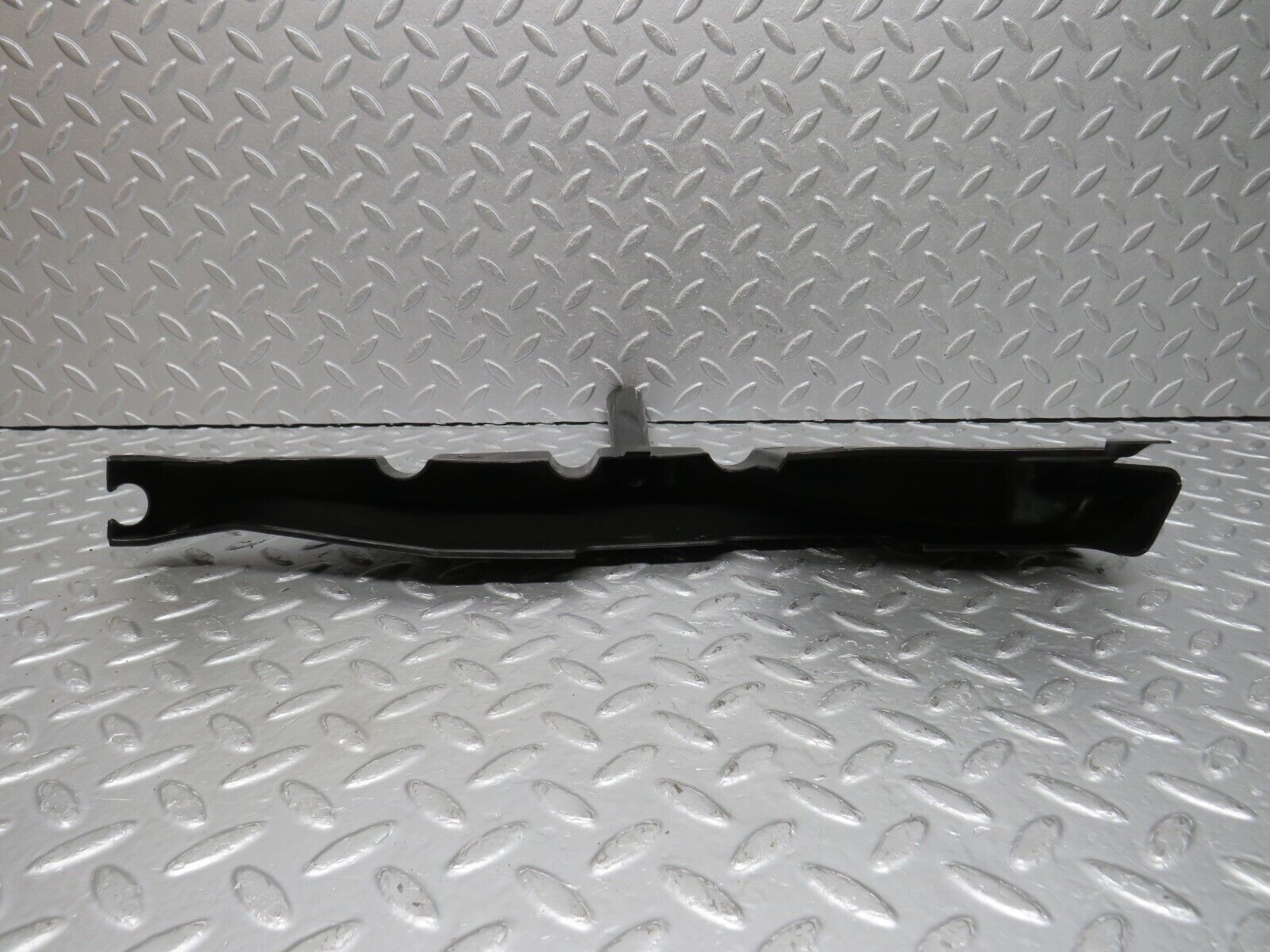 39338 Mercedes-Benz R129 320SL Coupe Windscreen Drain Channel Right 1296280273