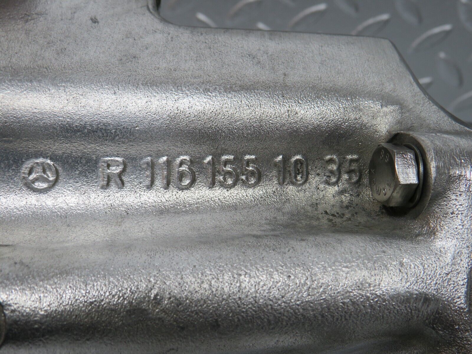 0079 Mercedes-Benz W116 350SE Alternator Generator Holder Bracket 1161551035