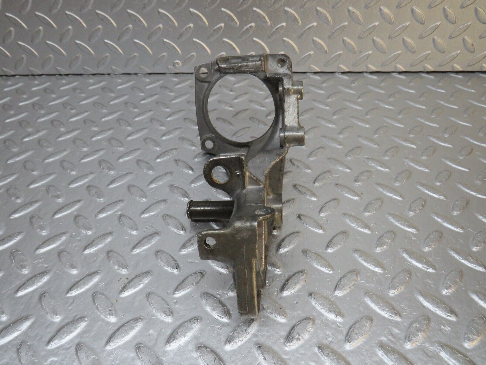 32243 Mercedes-Benz W123 230E Brake Pedal Bracket 1232900219