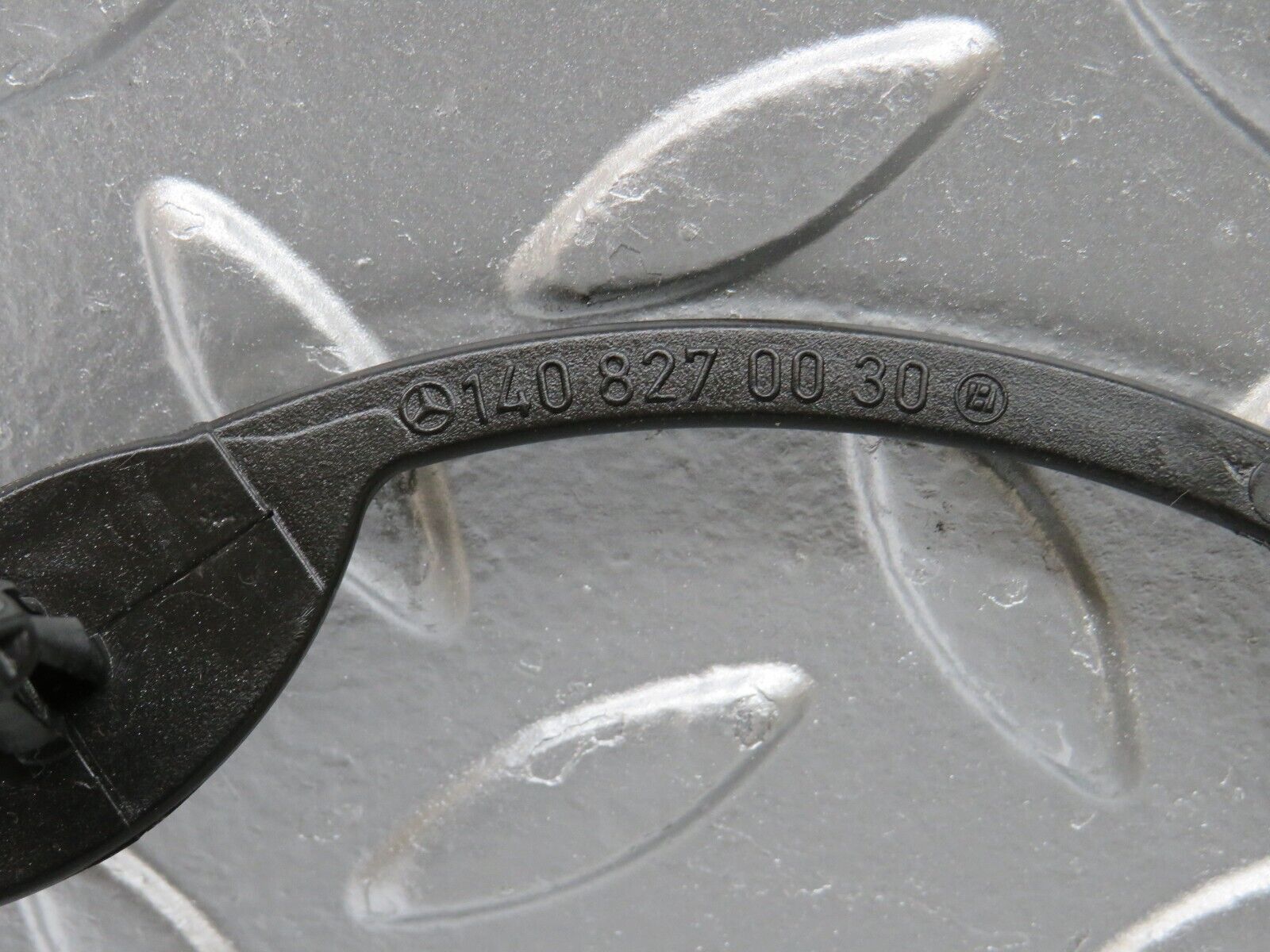 24967 Mercedes-Benz W140 S320 Speaker Mounting Ring 1408270030