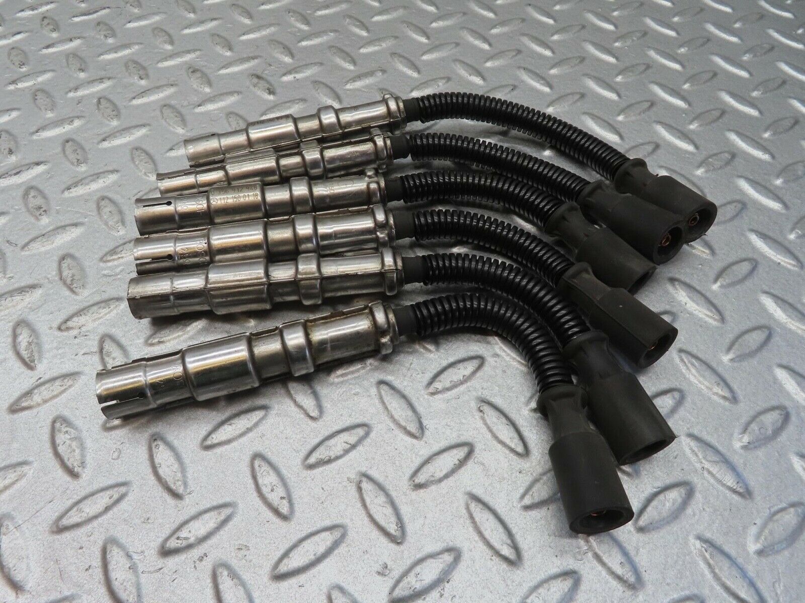 13406 Mercedes-Benz W220 S430 Ignition Lead Set 1121500118