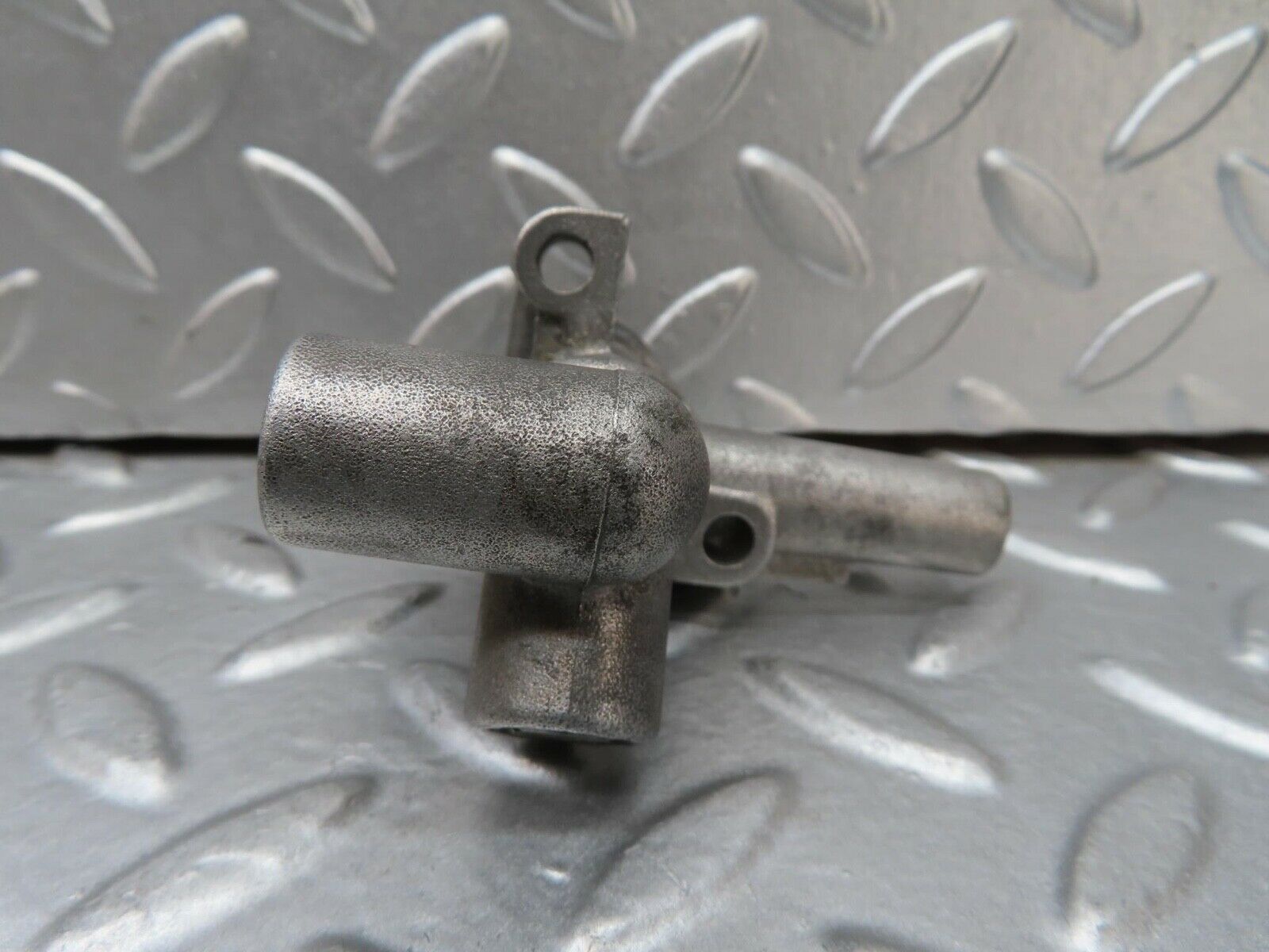 15324 Mercedes-Benz W123 230E Idle Control Valve 1020940512