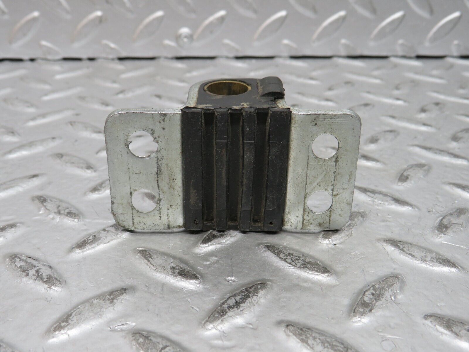 28306 Mercedes-Benz S123 240D Wagon Door Lock Latch Front Right