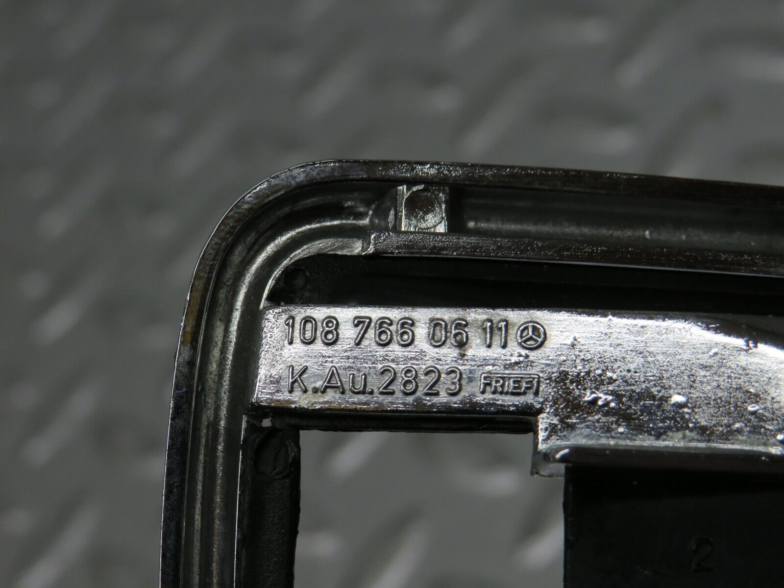 31005 Mercedes-Benz W123 230E Chrome Frame For Door Opener Right 1087660611