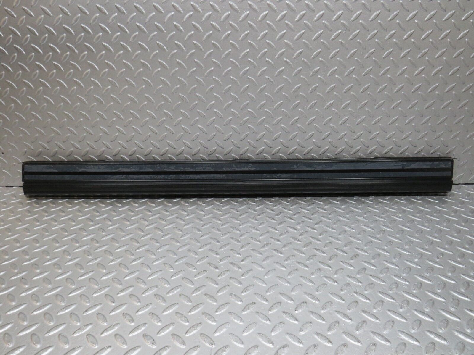 37868 Mercedes-Benz A124 320E Cabriolet Left Door Sill Trim Black
