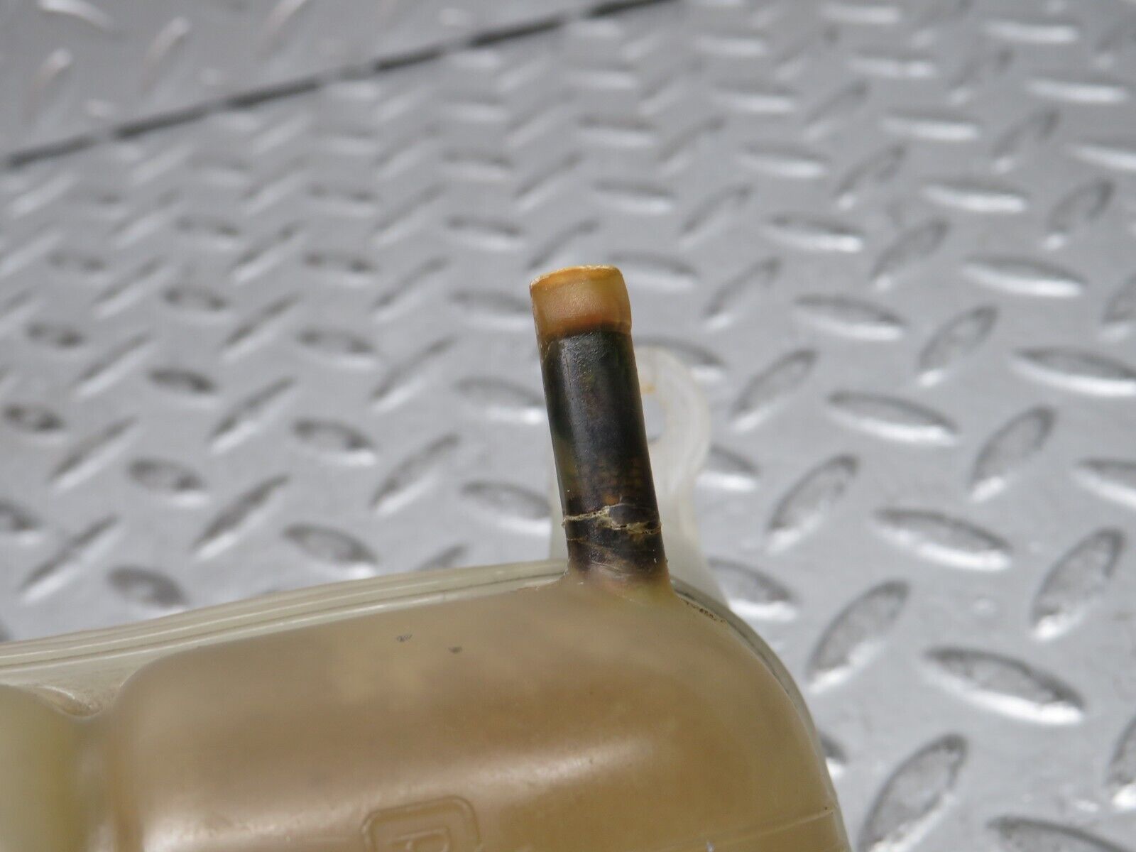 28958 Mercedes-Benz C124 320CE Coupe Coolant Reservoir Tank 1245001349